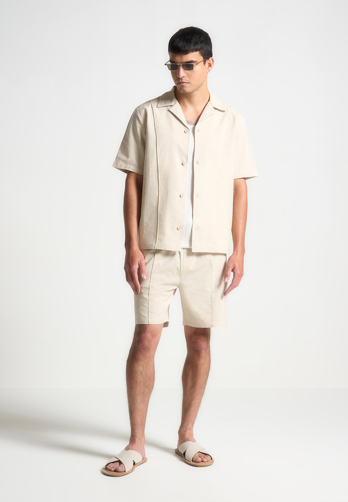 Linen Pintuck Shorts - Natural