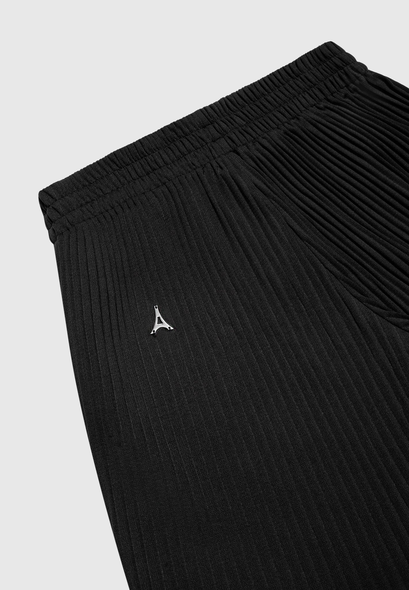 Pleated Shorts - Black